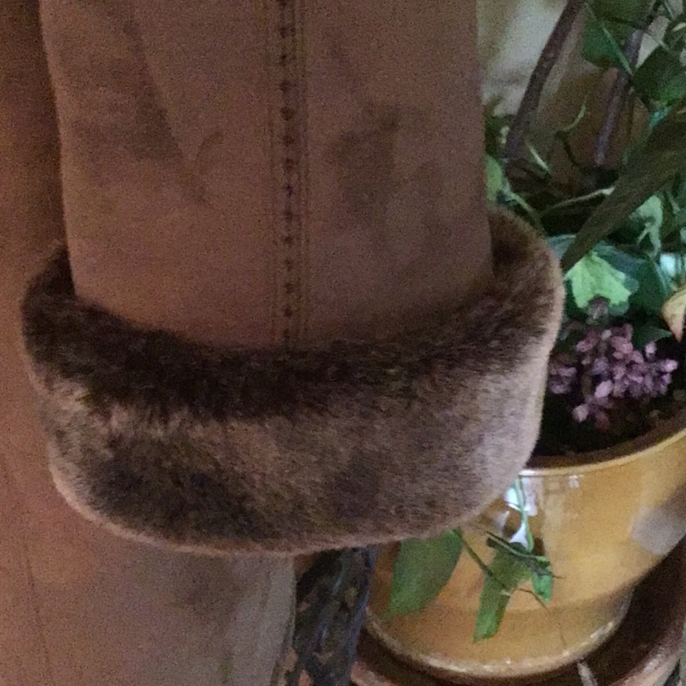 Gallery Coat - image 5